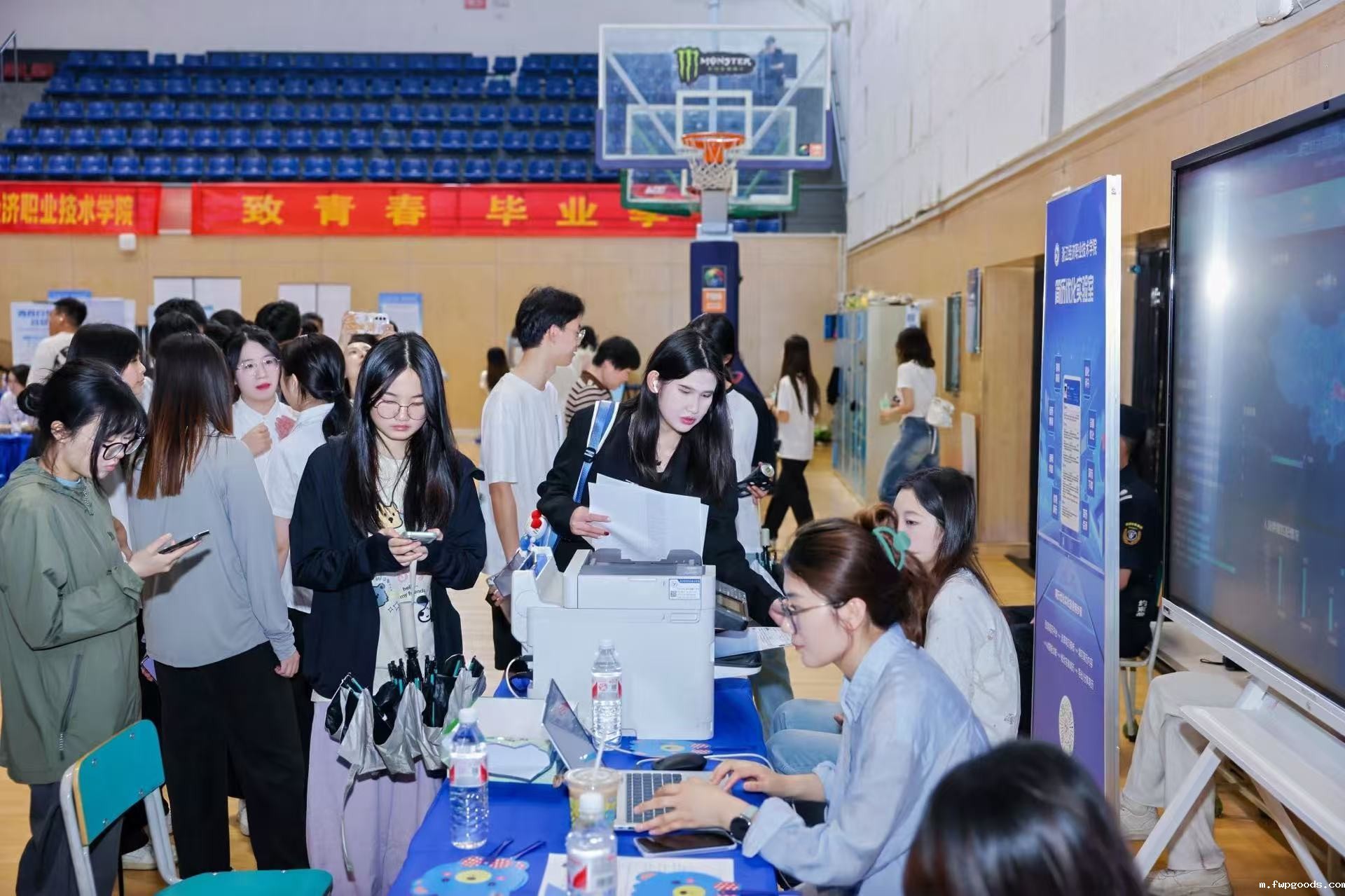 5554f6a4dc7e2ca507e340b340f485fa.jpg 5554f6a4dc7e2ca507e340b340f485fa.jpg