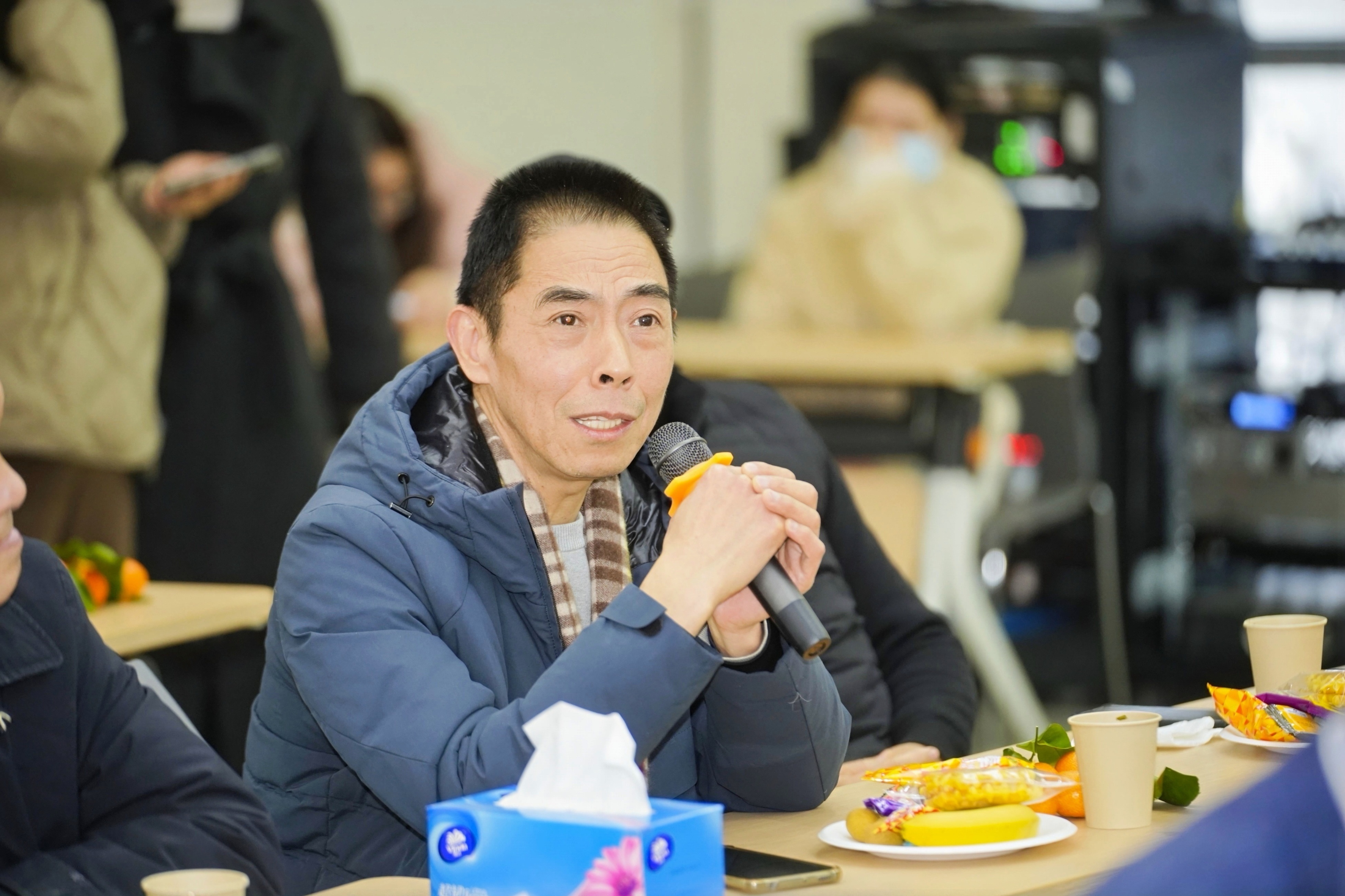 罗振华发言.jpg 罗振华发言.jpg